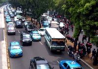 Demo di Depan BEI Macetkan Sudirman 