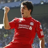 Carra Tak Mau Tukar Suarez dengan Siapa pun