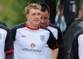 Phil Jones Kapten Masa Depan Inggris