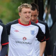 Phil Jones Kapten Masa Depan Inggris