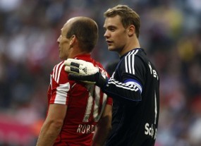 Robben Selevel Messi & CR7, Neuer Kiper Terbaik Dunia