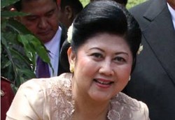 Ani SBY: Ketahuan Kanker Leher Rahim, Langsung Disolder!