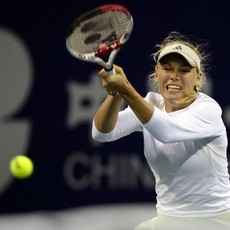 Wozniacki Jumpa Pennetta di Perempatfinal