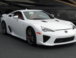 Belum Genap 1 Tahun, Lexus LFA Sudah Dilelang