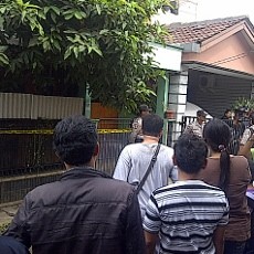 Mengaku Cari Tanah, Densus Intai Rumah Teroris Bekasi Seminggu