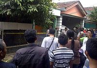 Densus 88 Gerebek Teroris di Bekasi