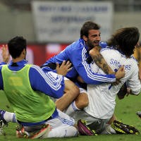 Kalahkan Kroasia, Yunani Puncaki Klasemen