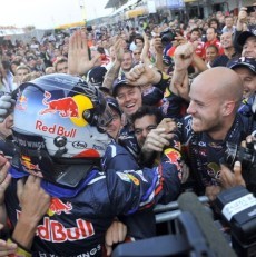 Vettel: Aku Tak Bisa Melakukannya Sendirian