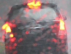 Tips Merawat Mobil di Musim Hujan