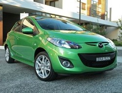 Mazda2 Lebih Aman Pakai Airbag Samping