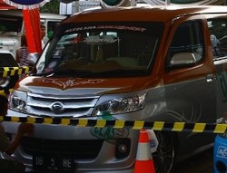 Daihatsu Luxio Mini Bar Berjalan