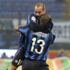 Figo: Sneijder & Maicon Akan Bangkitkan Inter