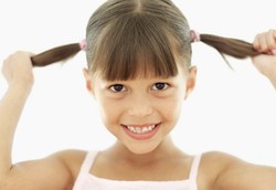 Bila Rambut Anak Rontok, Mungkin Ini Penyebabnya