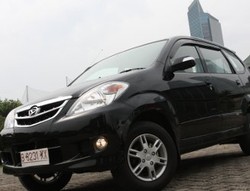 Xenia Berdecit ketika AC Dihidupkan