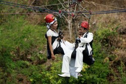 Menikah di Goa Vertikal? Siapa Takut!