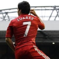 Suarez Bakal Hancurkan Pertahanan Rapuh MU