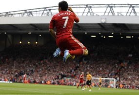 Suarez Bakal Hancurkan Pertahanan Rapuh MU
