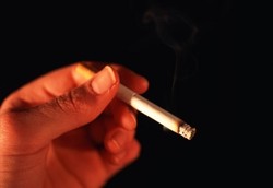 Rokok Ganggu Penyerapan Vitamin dan Darah di Tubuh