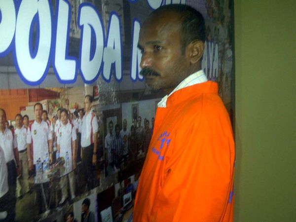 Selundupkan Sabu, WN India Ditangkap