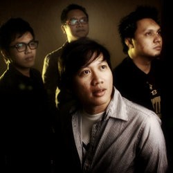Bervokalis Baru, Jikustik Kembali ke Album Perdana
