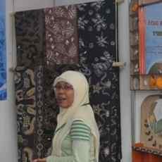  Batik Herbal Berbahan Baku Getah Pohon Jadi Perhatian