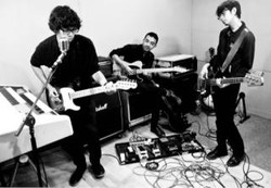 Single How Could You Gebrak Pasar Musik dengan Nuansa Gelap