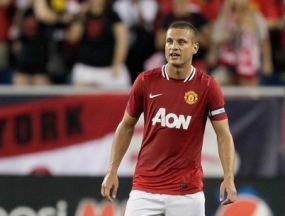 Vidic Bisa Kembali di Anfield