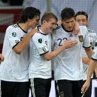 Peringatan Der Panzer untuk Para Rival