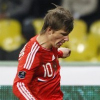 Rusia Lolos & Juara Grup