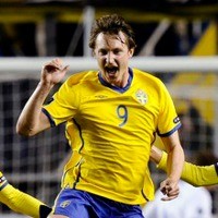 Kalahkan Belanda, Swedia ke Putaran Final