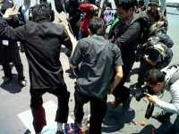 Kecewa pada Pemerintah, Demonstran Lempari Foto SBY dengan Tomat Busuk