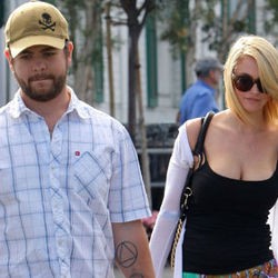 Jack Osbourne Nantikan Kelahiran Anak Pertama