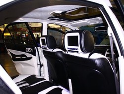 Trik Menghadirkan Suasana Konser di Mobil