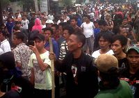 Dua Kelompok Massa Tawuran di Kebon Jeruk
