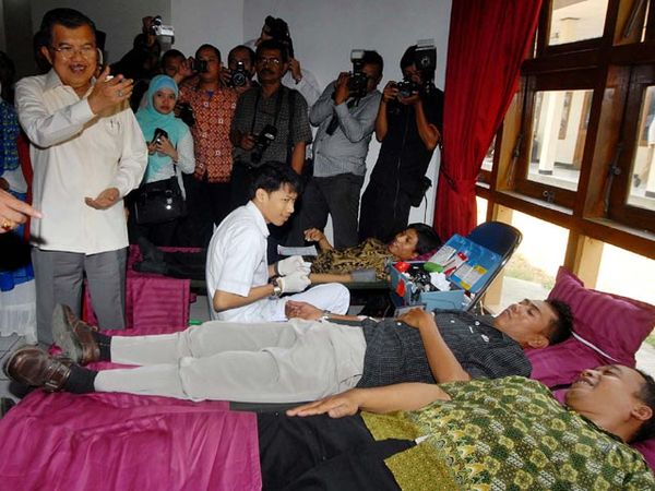 Donor Darah Berbasis Masjid Diluncurkan