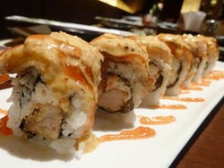 Pesona Krenyes-krenyes Gurih Michiko Roll