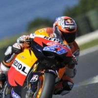 Stoner Keluhkan Permukaan Phillip Island