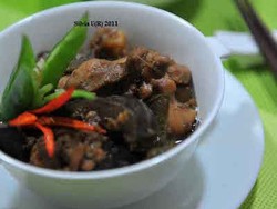 Resep: Ayam Pongteh