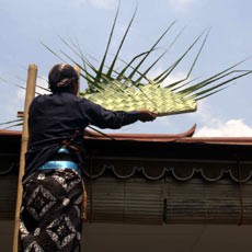 Pasang Tarub Tanda Kraton Yogya Punya Gawe Pernikahan