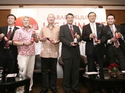 123 Tahun Menemani Makan Keluarga di Dunia