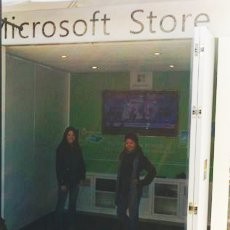 Buka Gubuk, Microsoft Incar Pembeli iPhone 4S 