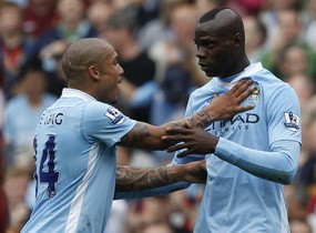 De Jong Terkesan dengan Kemajuan Balotelli
