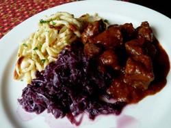 Spaetzle dan Sauerkraut di Bumi Serpong Damai