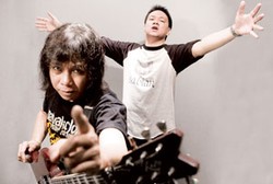 15 DJ dan Para Rocker Berkolaborasi di Pesta Halloween