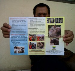 Distan Kota Bandung Sebar 2.000 Brosur Syarat Hewan Kurban