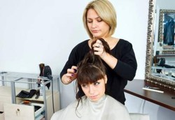 Penata Rambut Bisa Bantu Deteksi Dini Kanker Kulit