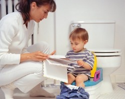 Tips & Trik Memilih Babysitter untuk Ibu Bekerja