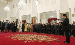 Usai Reshuffle, SBY Istirahat di Lombok