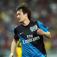 Rosicky Tantang Arsenal Jadi Juara Grup