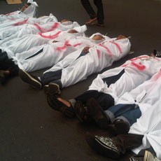 9 Pocong Siap Gentayangan ke Istana